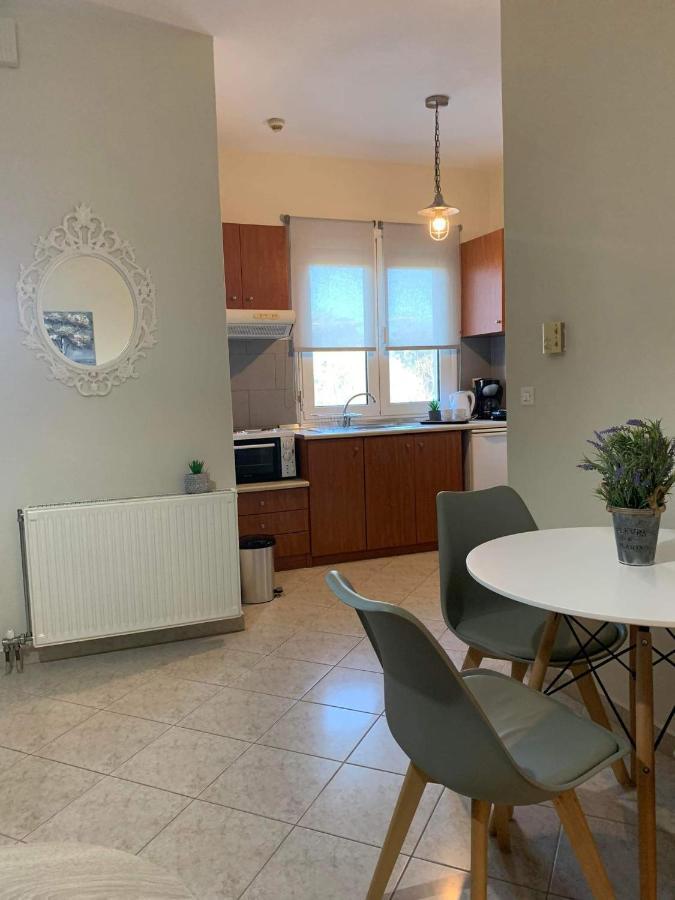 Athinas Apartment Лименас Екстериор снимка