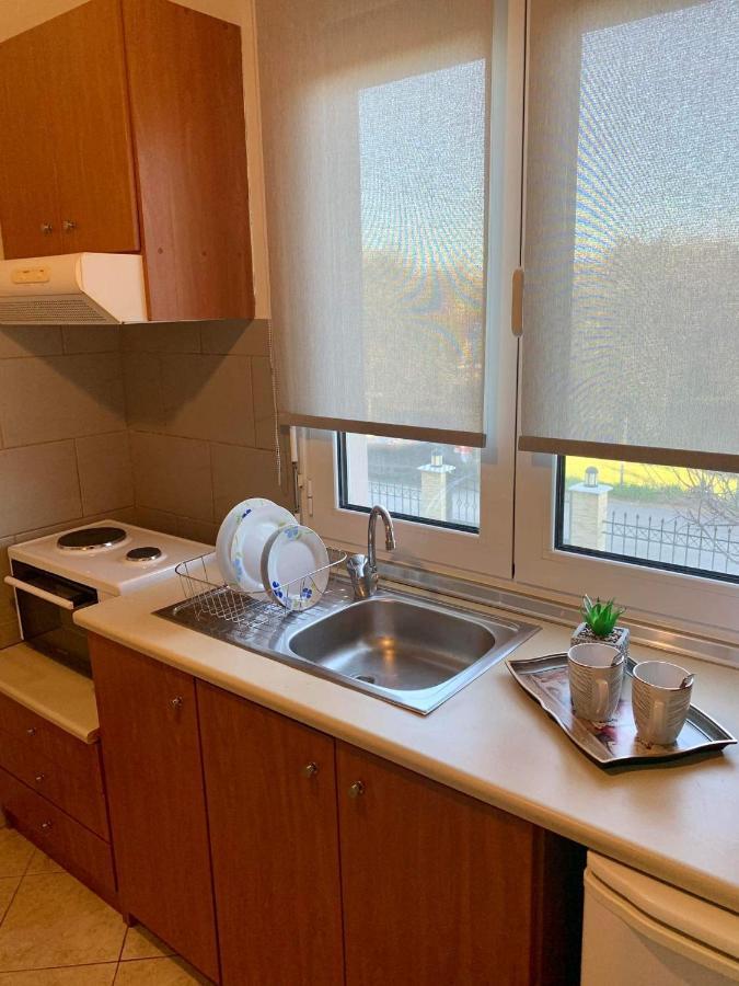 Athinas Apartment Лименас Екстериор снимка