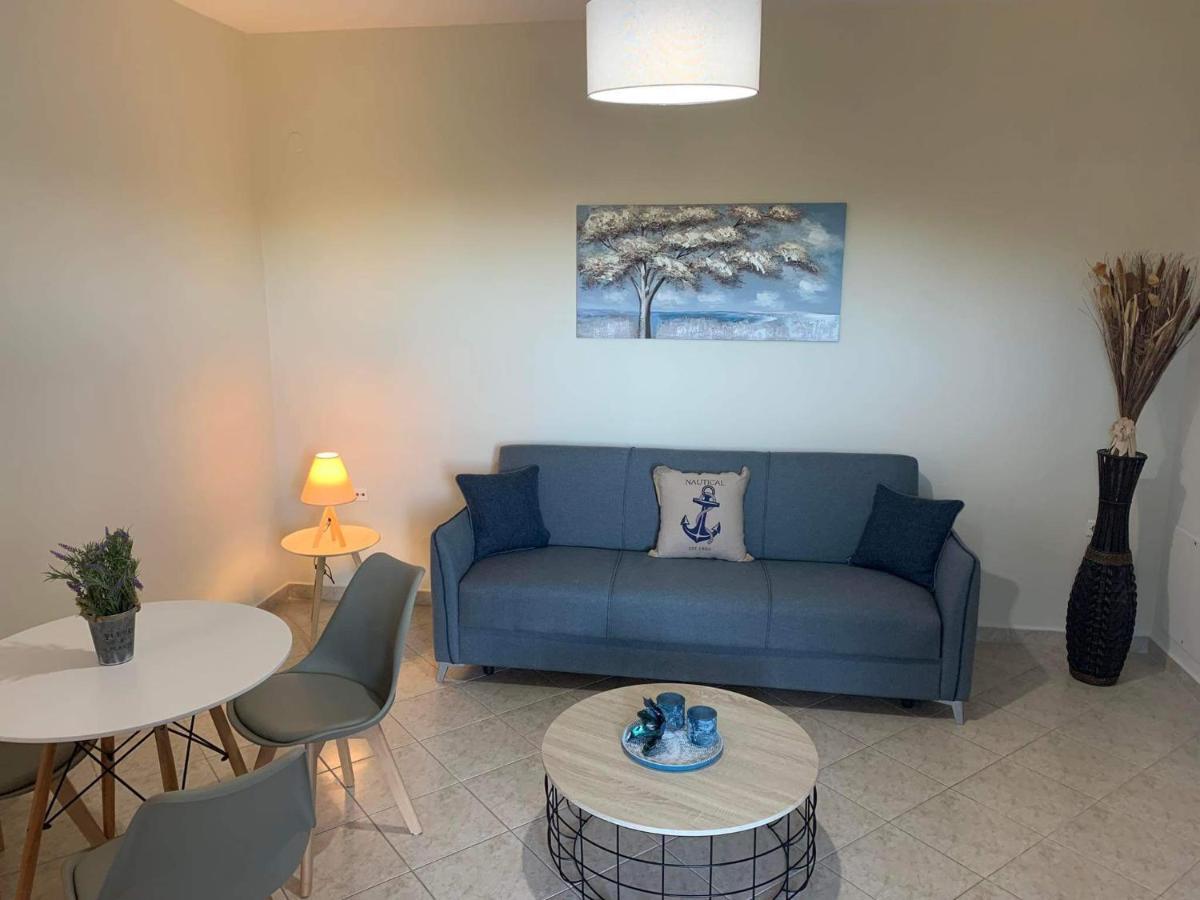 Athinas Apartment Лименас Екстериор снимка