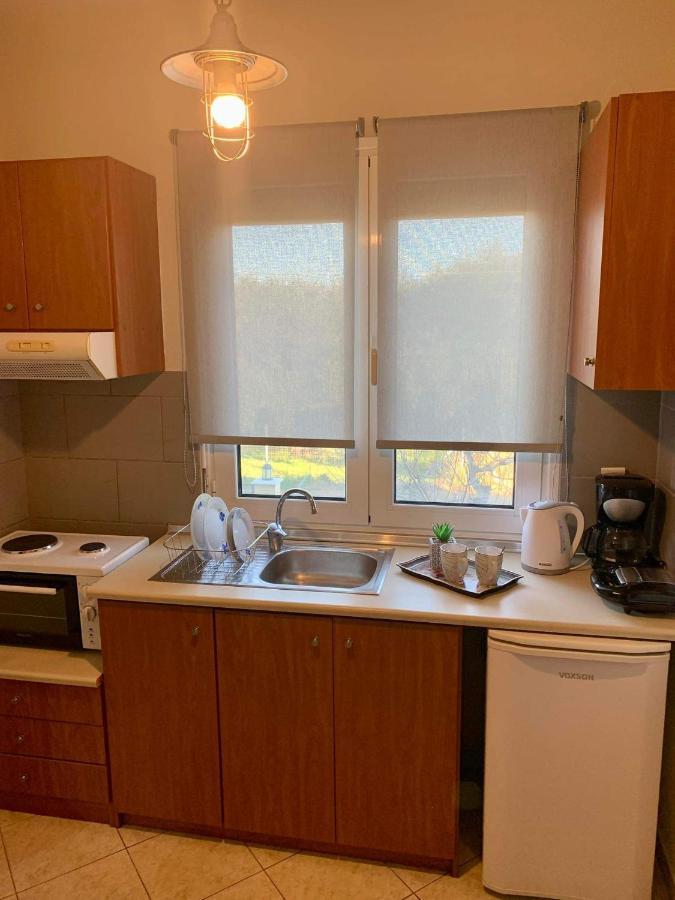 Athinas Apartment Лименас Екстериор снимка