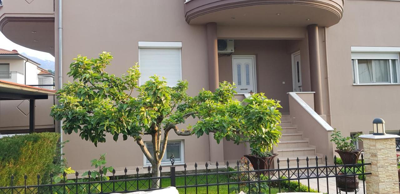 Athinas Apartment Лименас Екстериор снимка