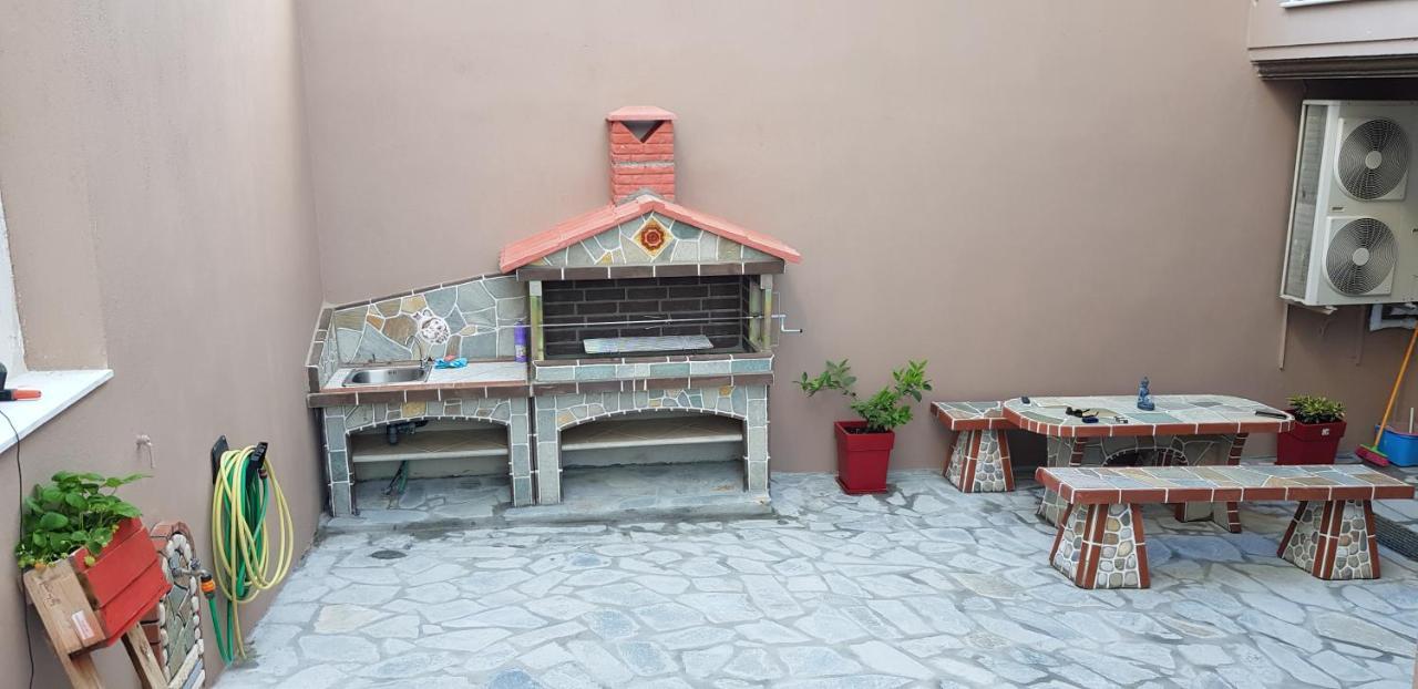 Athinas Apartment Лименас Екстериор снимка