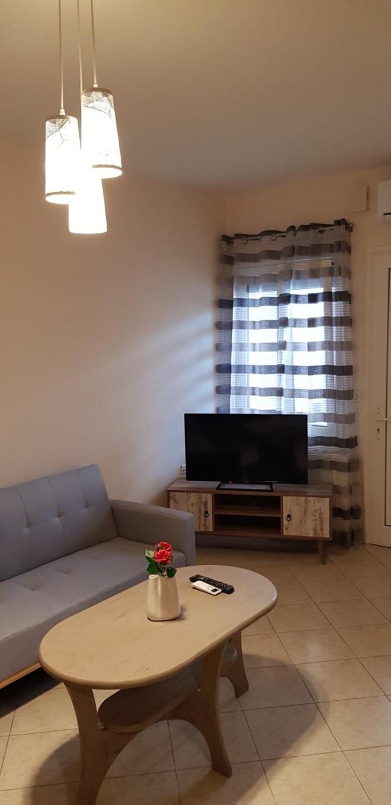 Athinas Apartment Лименас Екстериор снимка
