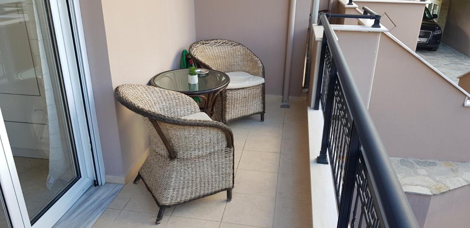 Athinas Apartment Лименас Екстериор снимка